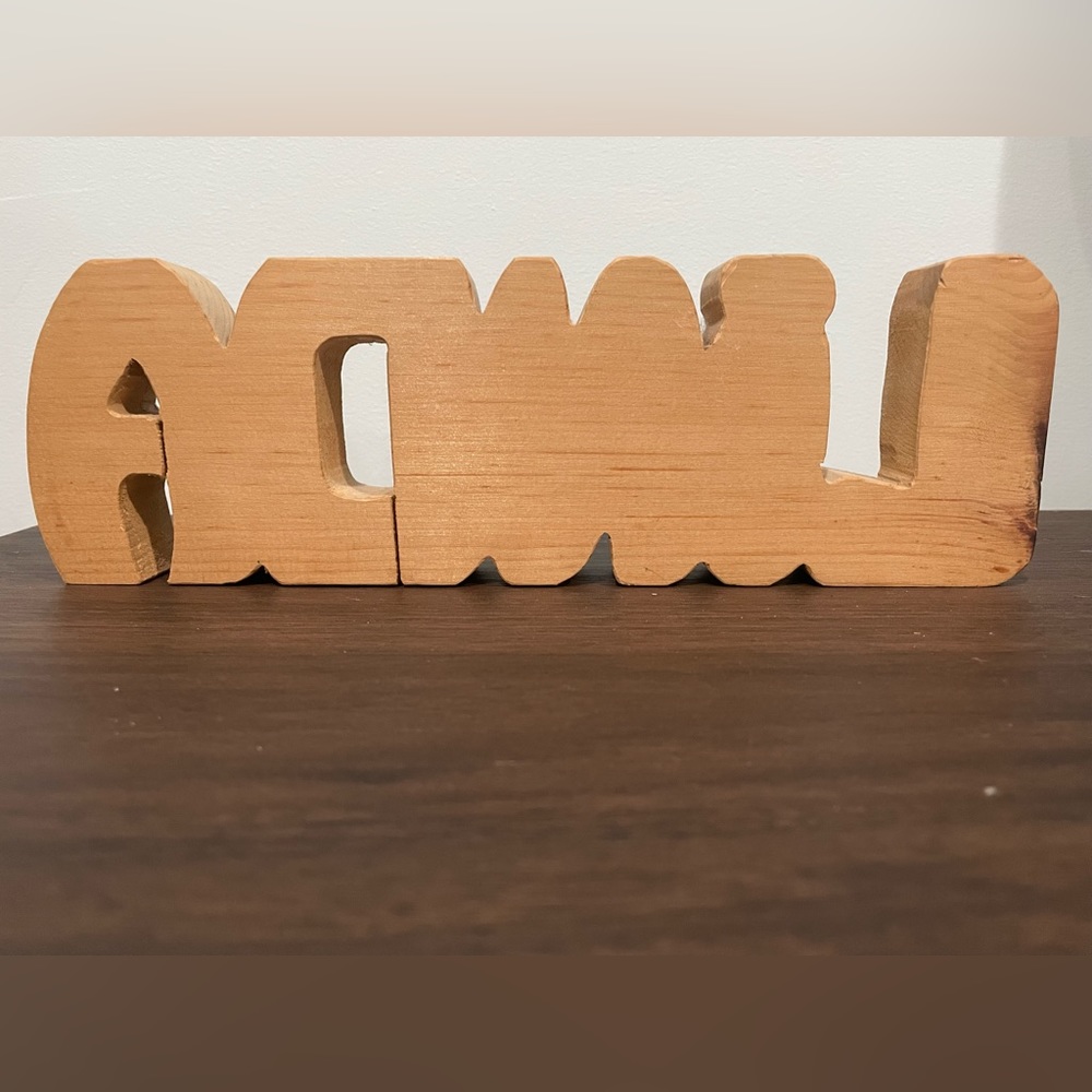 {Linda} Vintage 1980s woodart hand-painted - Picture 2 of 3